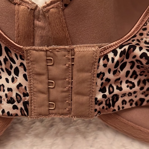 Bali Animal Print Bra Size 38D NEW without tag - Picture 6 of 8